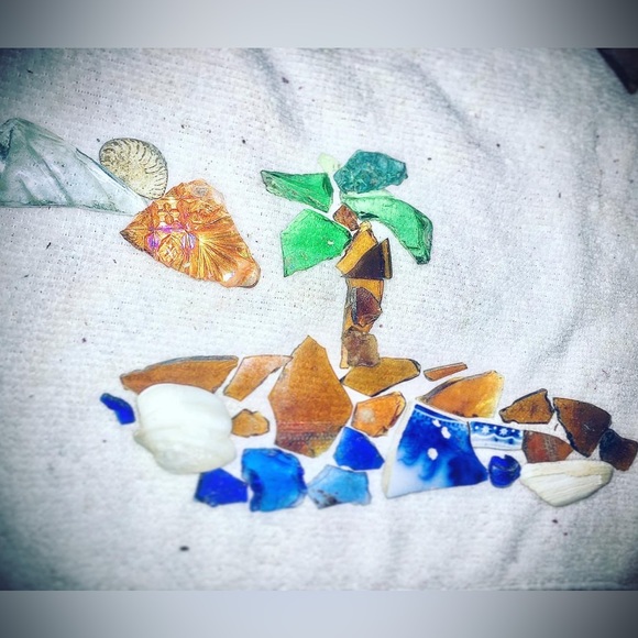 Meet your Posher, Vanessa - Picture 1 of 1